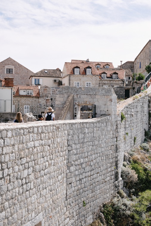 Walking the city walls